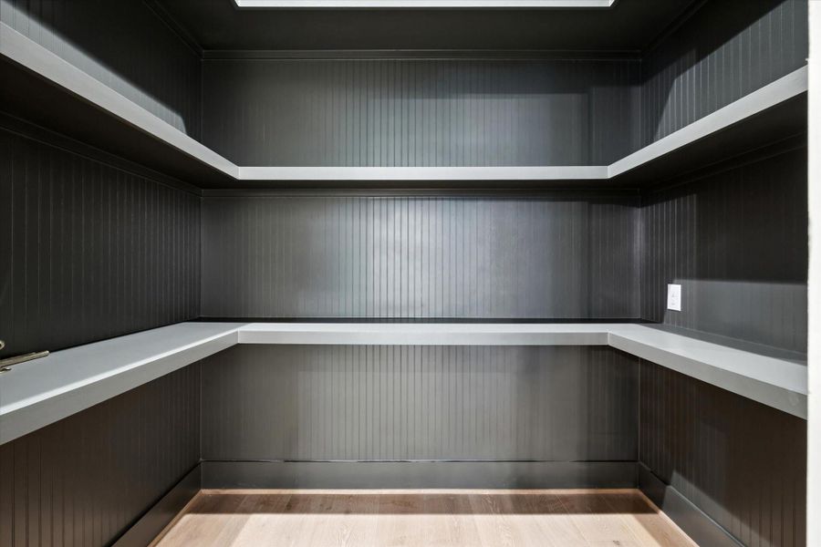 Spacious, unfurnished interior of a new home in , Houston (Image 21).