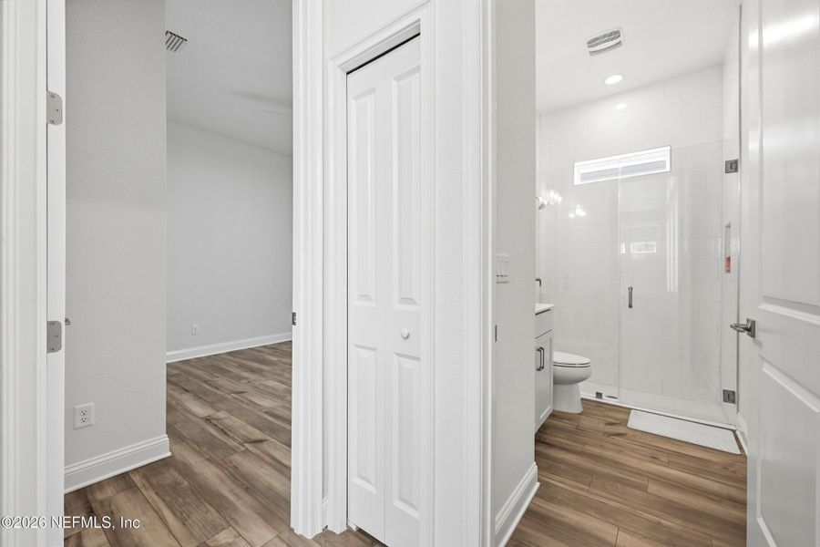 Spacious, unfurnished interior of a new home in Tamaya, Jacksonville (Image 58). Spacious, unfurnished interior of a new home in Tamaya, Jacksonville (Image 58).