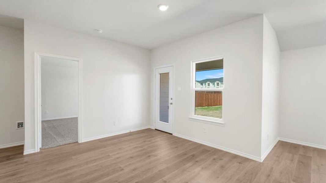 Spacious, unfurnished interior of a new home in Creeks at Burnett Trail, Canton (Image 31). Spacious, unfurnished interior of a new home in Creeks at Burnett Trail, Canton (Image 31).