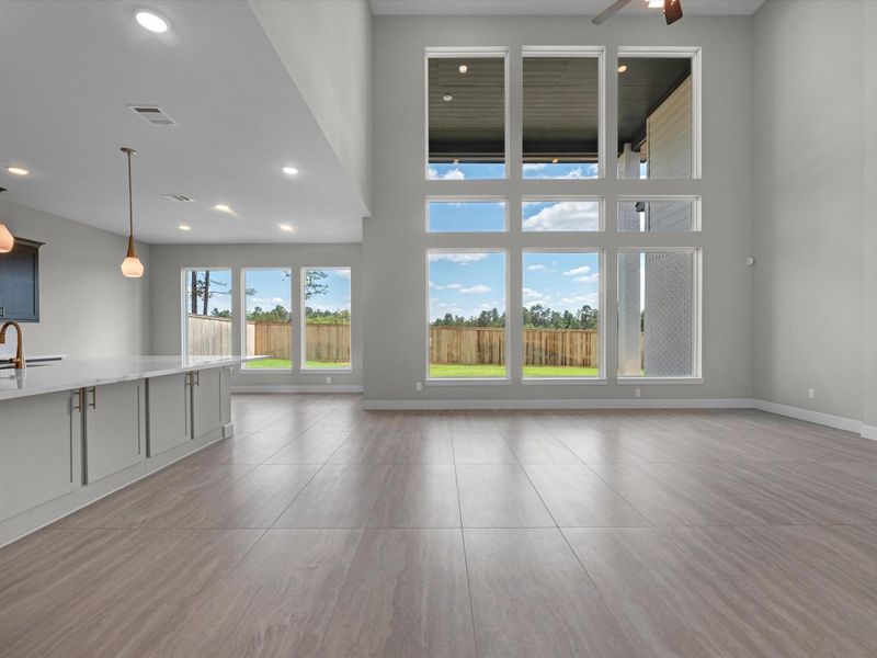 Spacious, unfurnished interior of a new home in Kresston, Montgomery (Image 23).