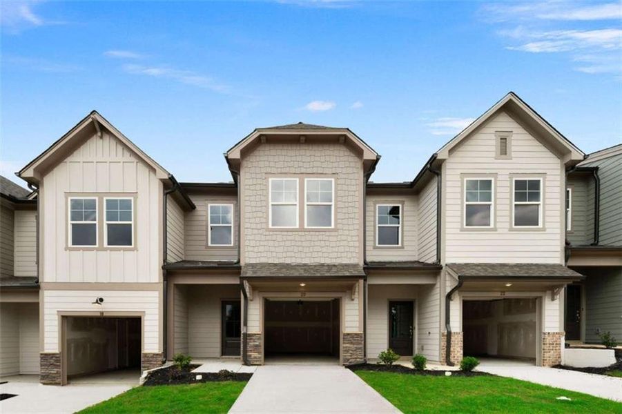 Front exterior of a new home in , Cedartown, GA, highlighting curb appeal (Image 34).