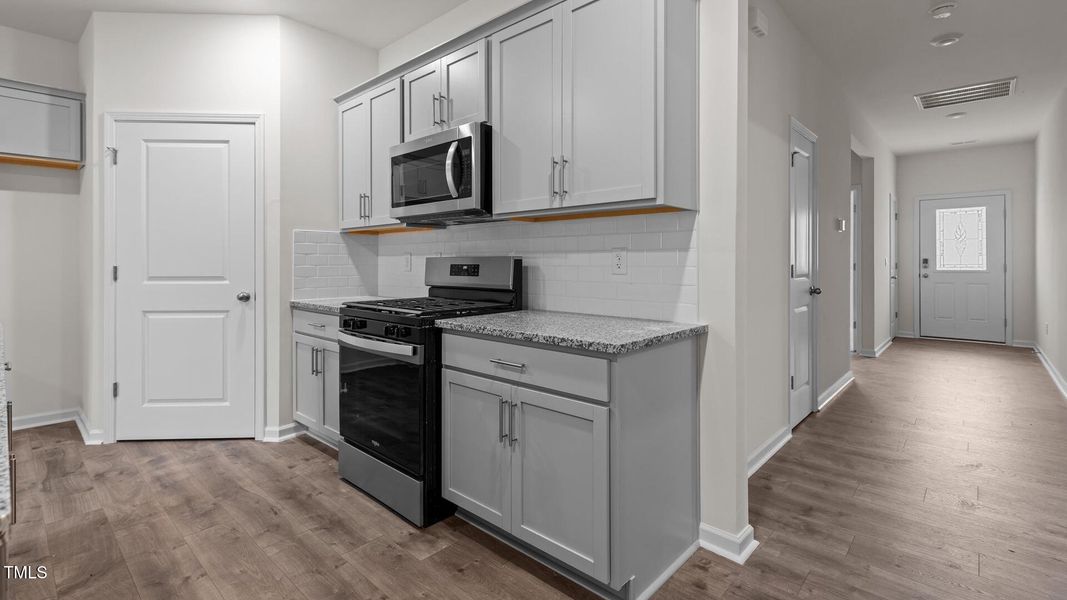 14-web-or-mls-8Y3A0273 14-web-or-mls-8Y3A0273