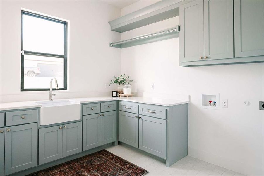 Furnished interior view inside a new home in , Fort Worth (Image 20). Furnished interior view inside a new home in , Fort Worth (Image 20).