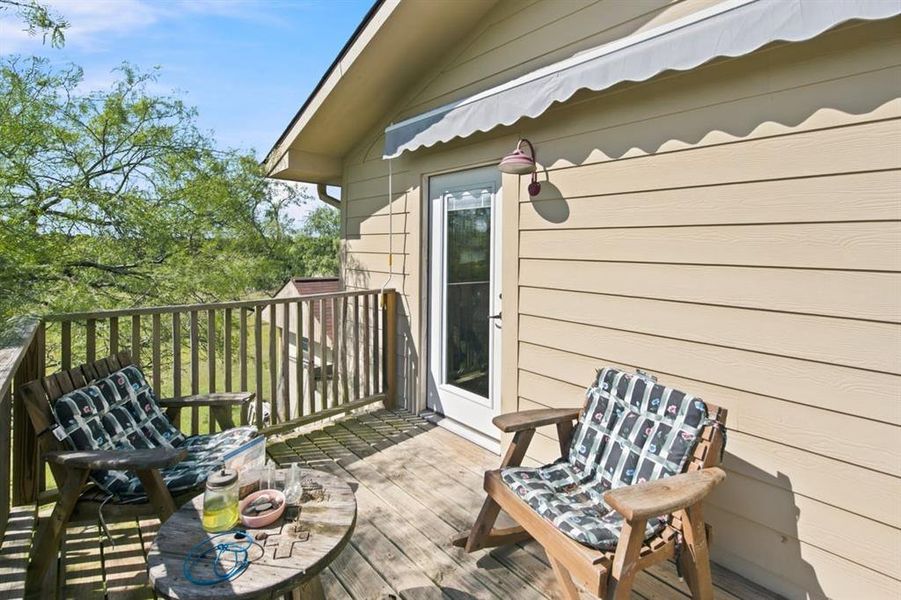 Exterior details and patio area of a home in , Whitney (Image 22).