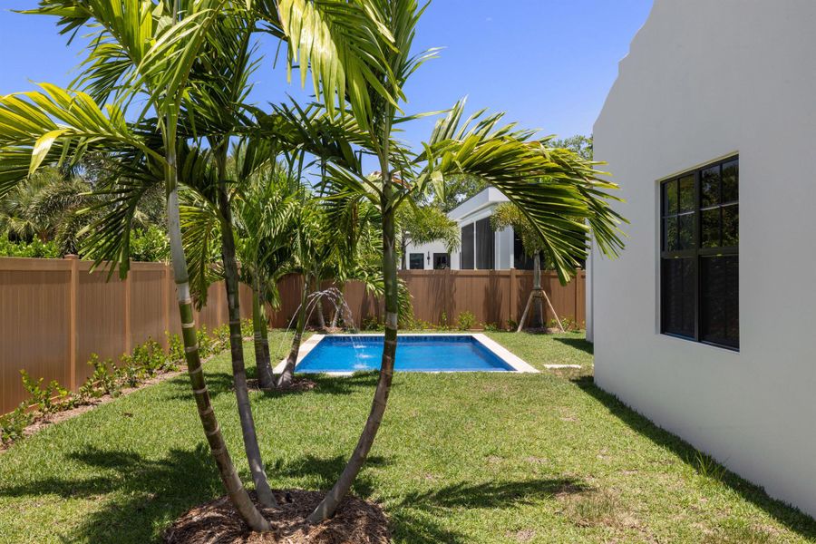 Image 48 of a home in . Image 48 of a home in .