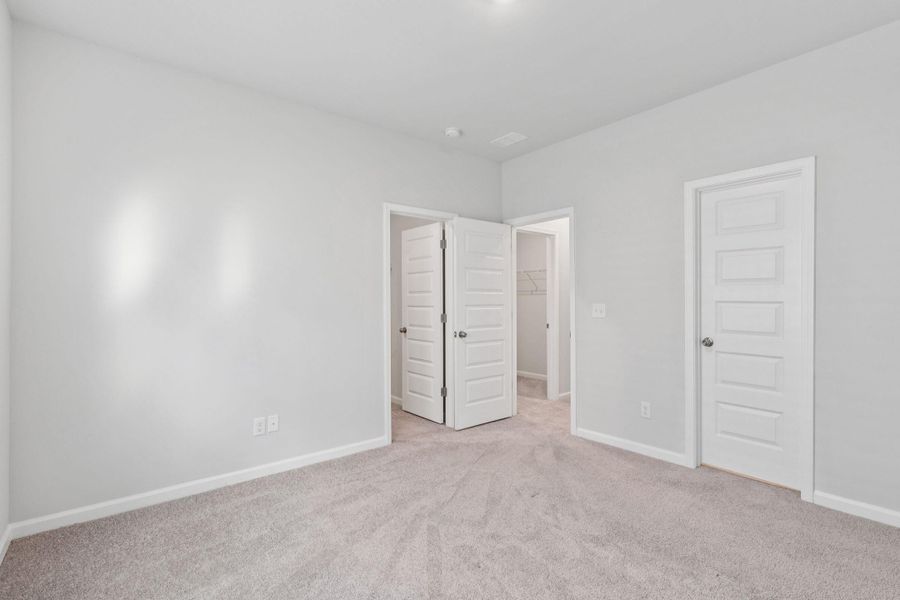 Spacious, unfurnished interior of a new home in Saint John's Lake: Arbor Collection, Johns Island (Image 45).