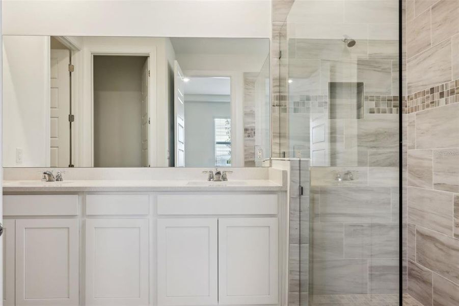 Image 23 of a home in Crescent Lakes - Signature Series.