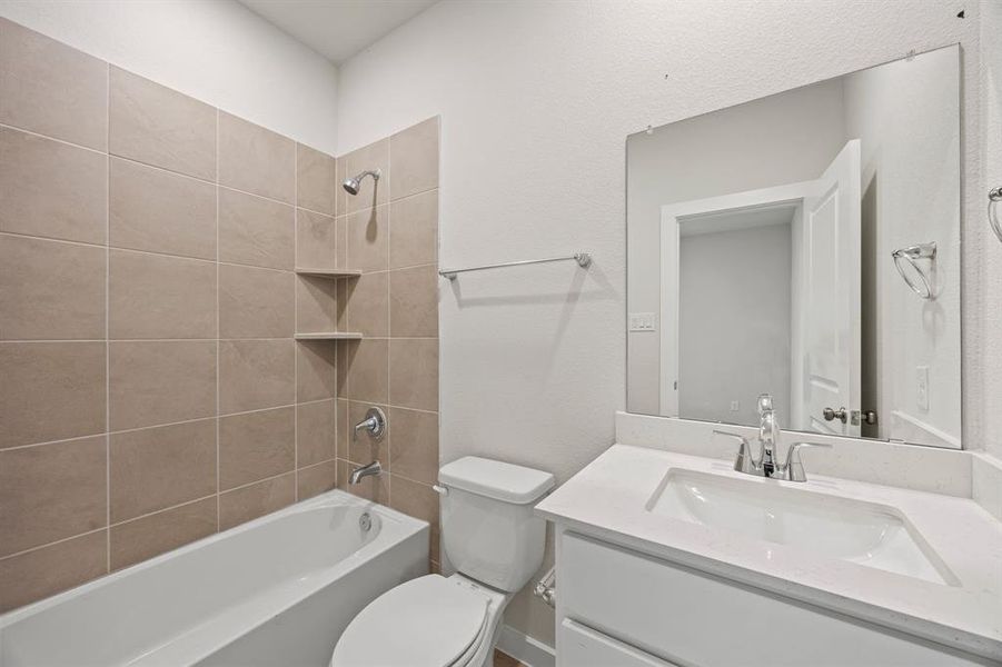 Furnished interior view inside a new home in MiraVerde, Crowley (Image 8). Furnished interior view inside a new home in MiraVerde, Crowley (Image 8).