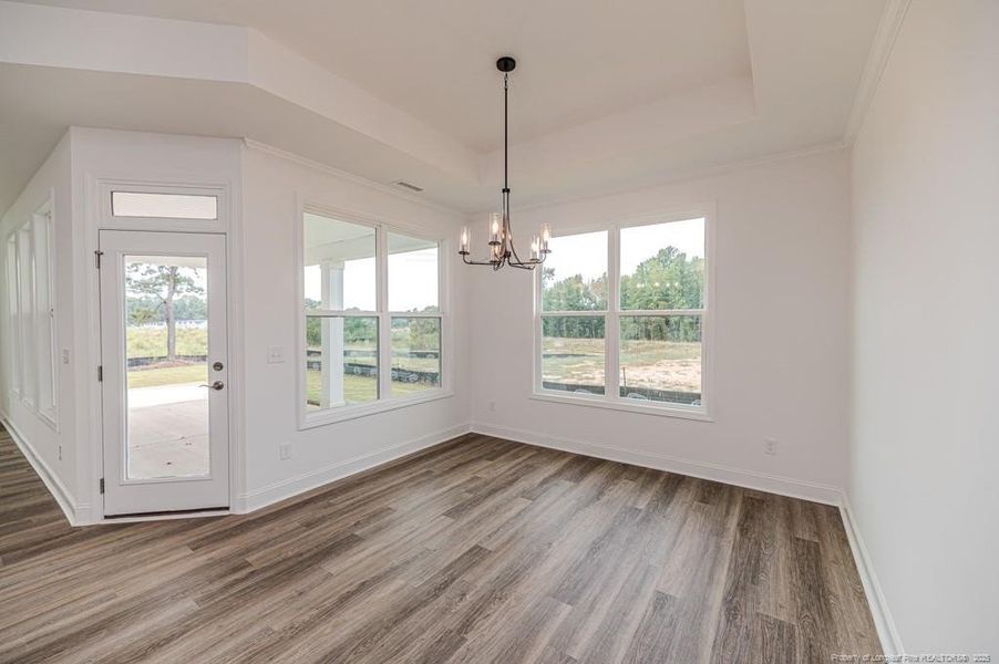 Dining Room to Patio Dining Room to Patio
