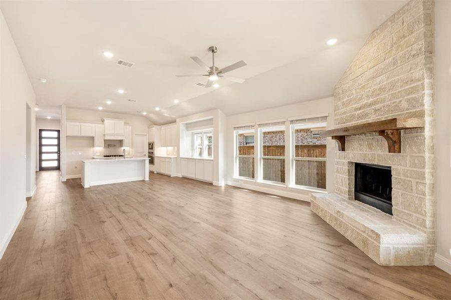Spacious, unfurnished interior of a new home in Waterscape Classic 60s, Royse City (Image 14). Spacious, unfurnished interior of a new home in Waterscape Classic 60s, Royse City (Image 14).