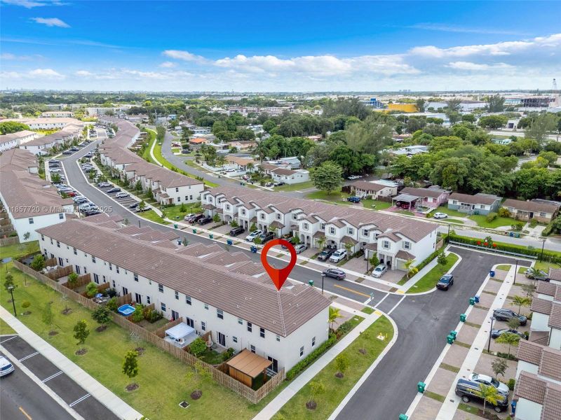 Image 36 of a home in .