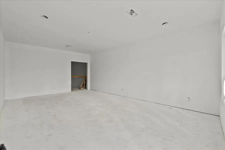 Spacious, unfurnished interior of a new home in , League City (Image 4). Spacious, unfurnished interior of a new home in , League City (Image 4).