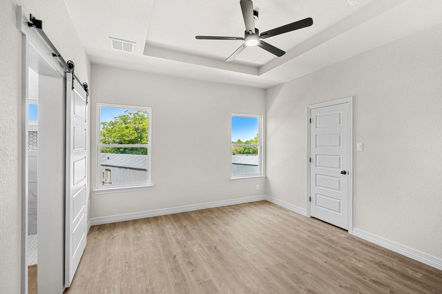 Spacious, unfurnished interior of a new home in , Killeen (Image 17). Spacious, unfurnished interior of a new home in , Killeen (Image 17).