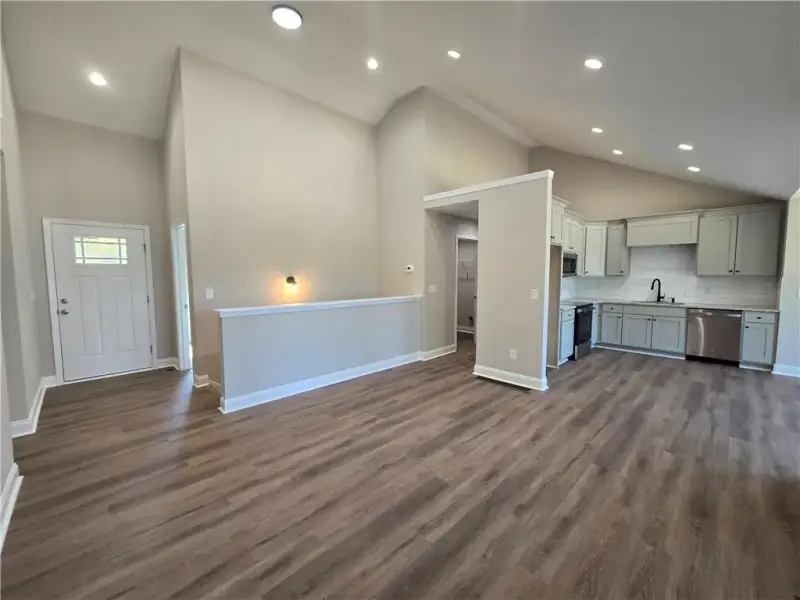 Spacious, unfurnished interior of a new home in , Gainesville (Image 31). Spacious, unfurnished interior of a new home in , Gainesville (Image 31).