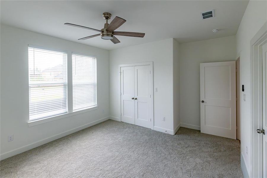 Spacious, unfurnished interior of a new home in , Garland (Image 29).