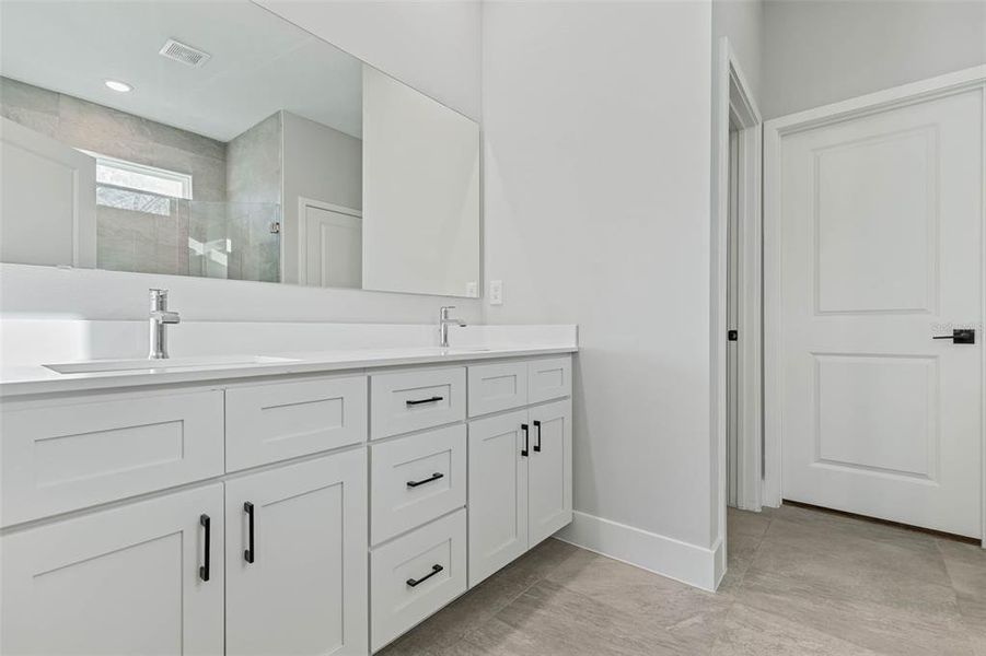 Furnished interior view inside a new home in Palm Coast, Palm Coast (Image 6).