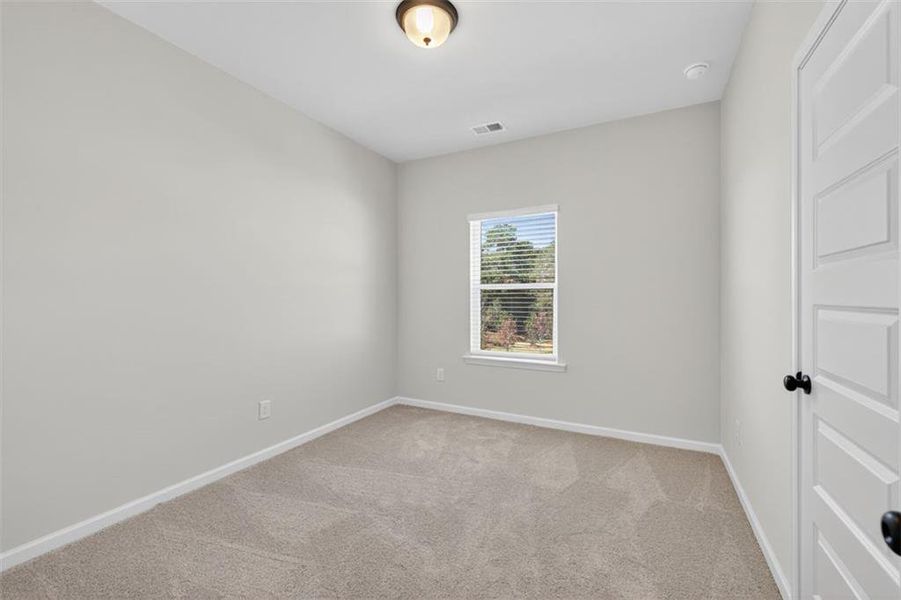 Spacious, unfurnished interior of a new home in Franklin Manor, Lawrenceville (Image 49).