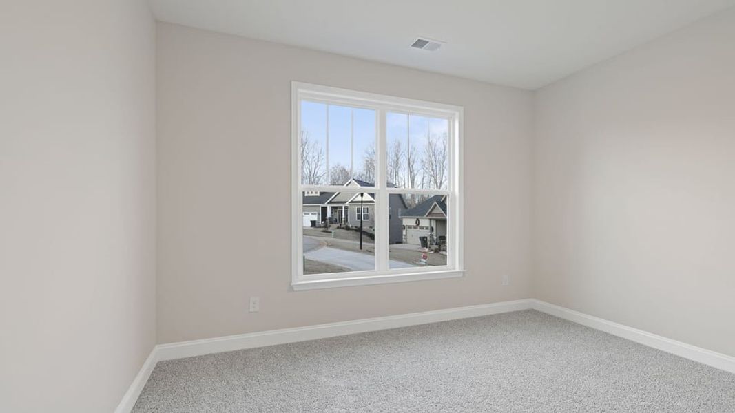 Spacious, unfurnished interior of a new home in Shady Grove, Wellford (Image 13).