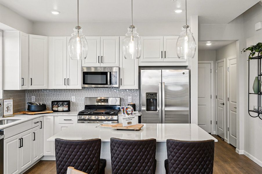 Representative furnished interior of a home built from the Independence by Taylor Morrison in Parterre Townhomes - The Westerly Collection, Thornton (Image 16).