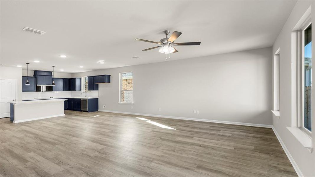 13. 2934 Wagoner - Family (2)