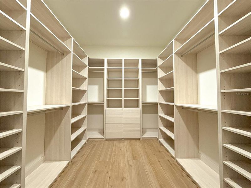 Image 53 of a home in .