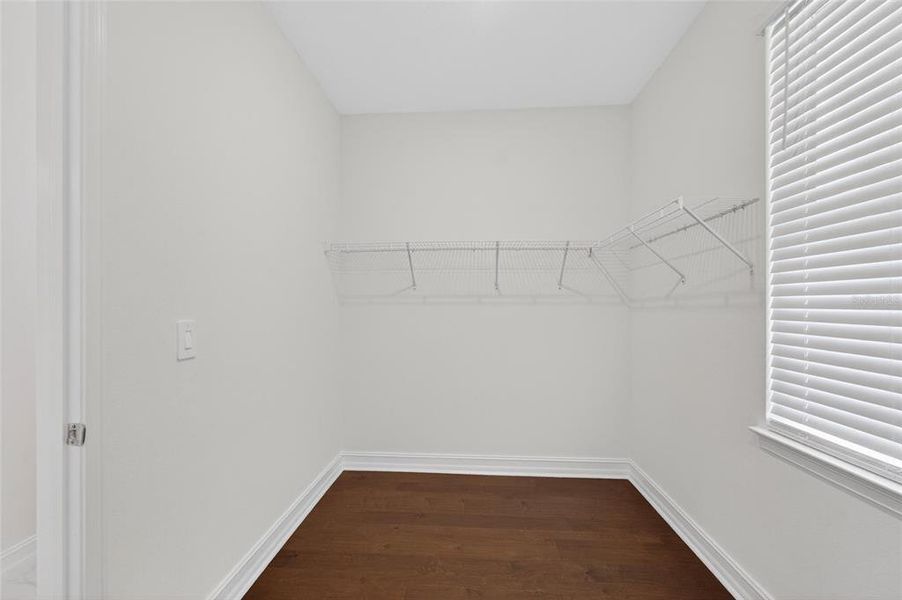 Spacious, unfurnished interior of a new home in SouthShore Yacht Club, Ruskin (Image 62).