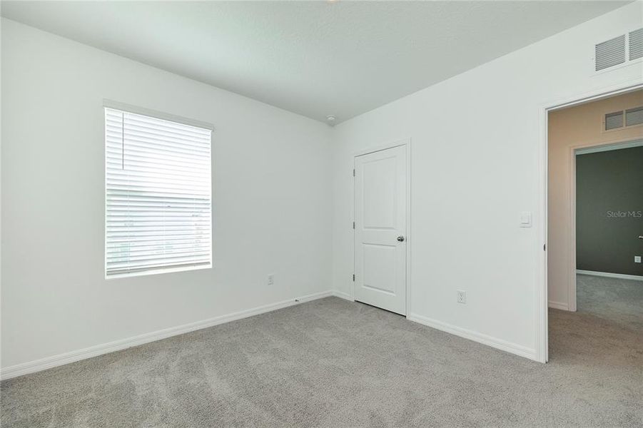 Spacious, unfurnished interior of a new home in Westgate at Avalon Park, Wesley Chapel (Image 53).