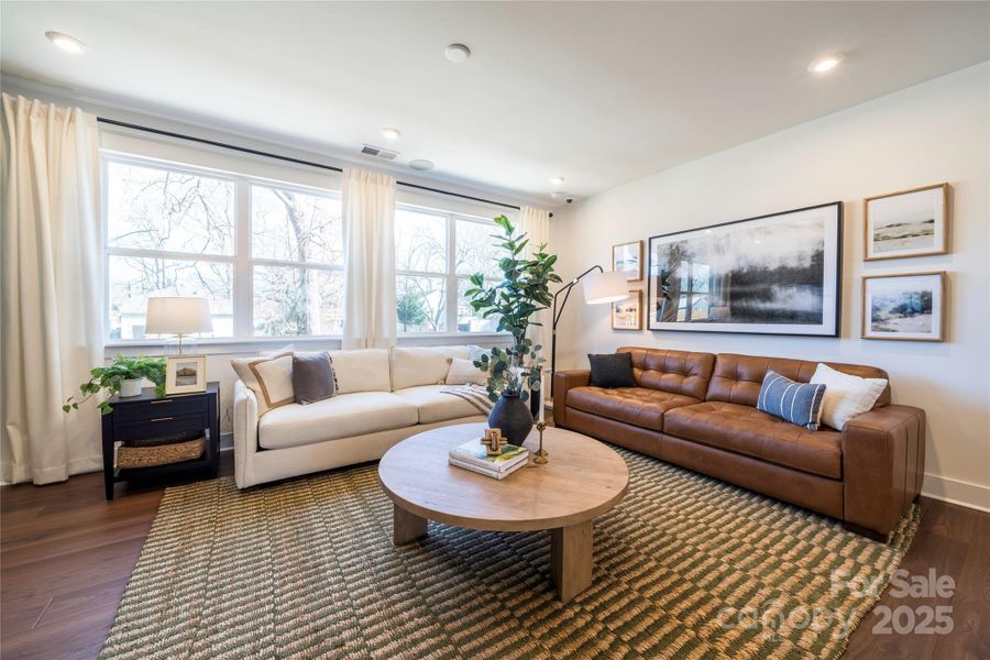 Large Energy Efficient Windows Are Part of this Life-Changing Design Large Energy Efficient Windows Are Part of this Life-Changing Design