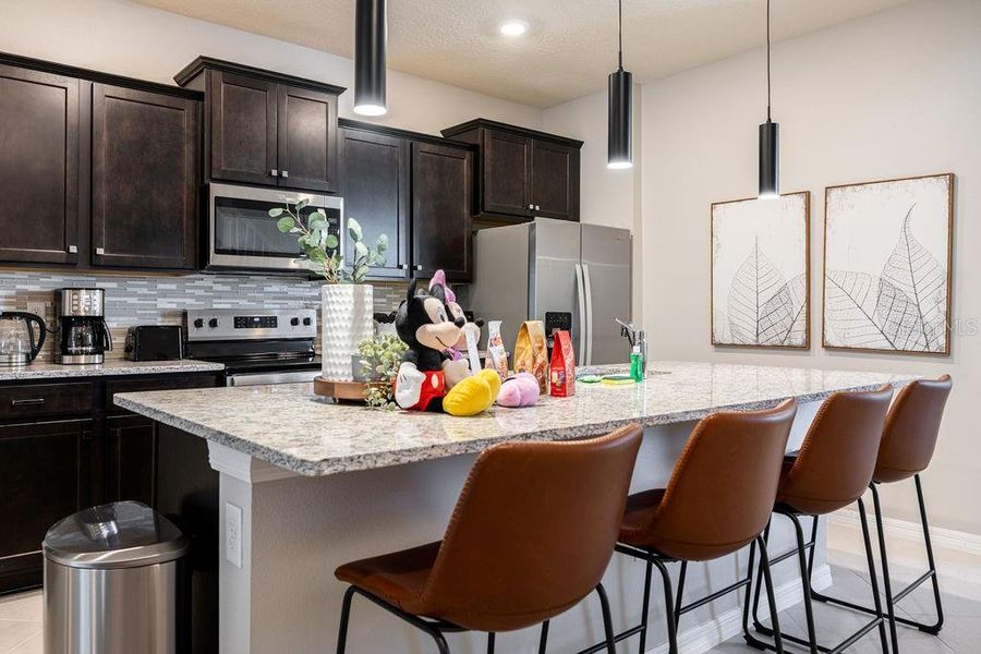 Furnished interior view inside a new home in , Clermont (Image 79).