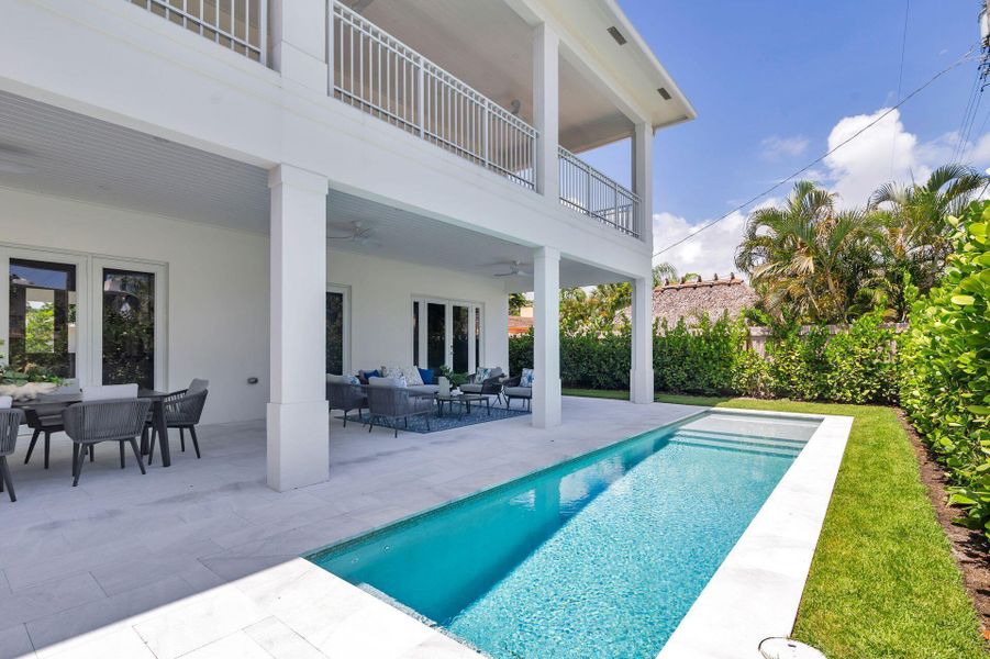 Image 47 of a home in . Image 47 of a home in .