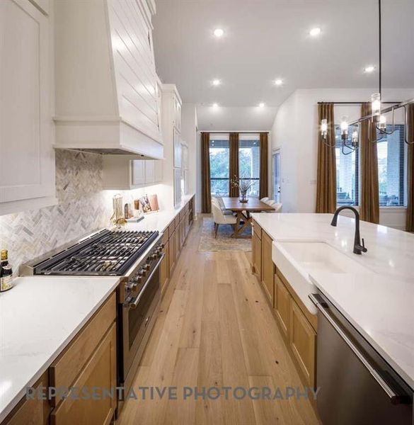 Furnished interior view inside a new home in Cambridge Crossing, Celina (Image 15).