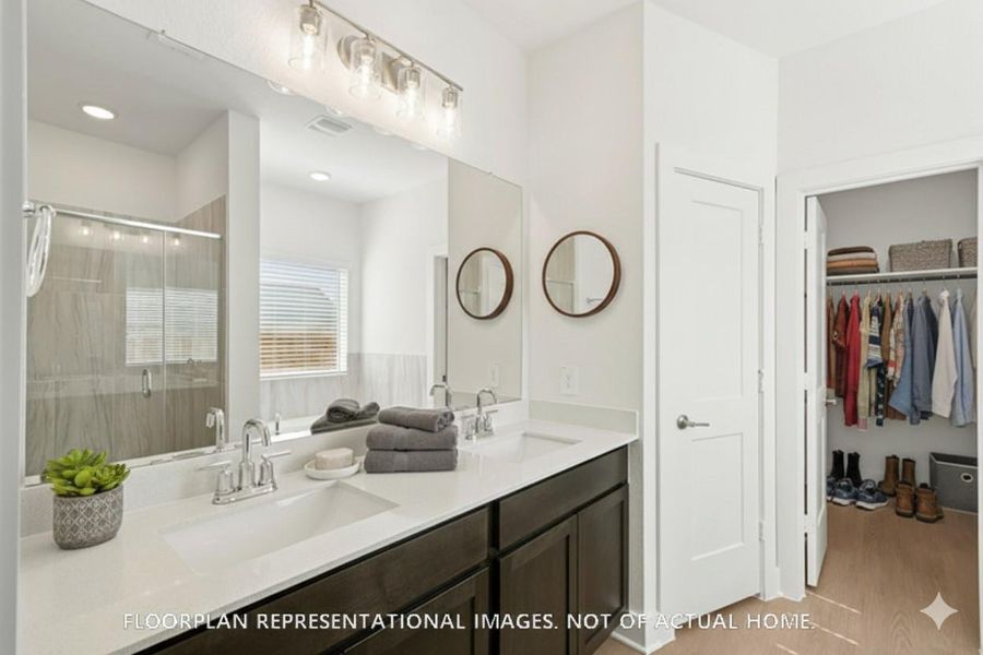 Furnished interior view inside a new home in Miller's Pond, Rosenberg (Image 13).