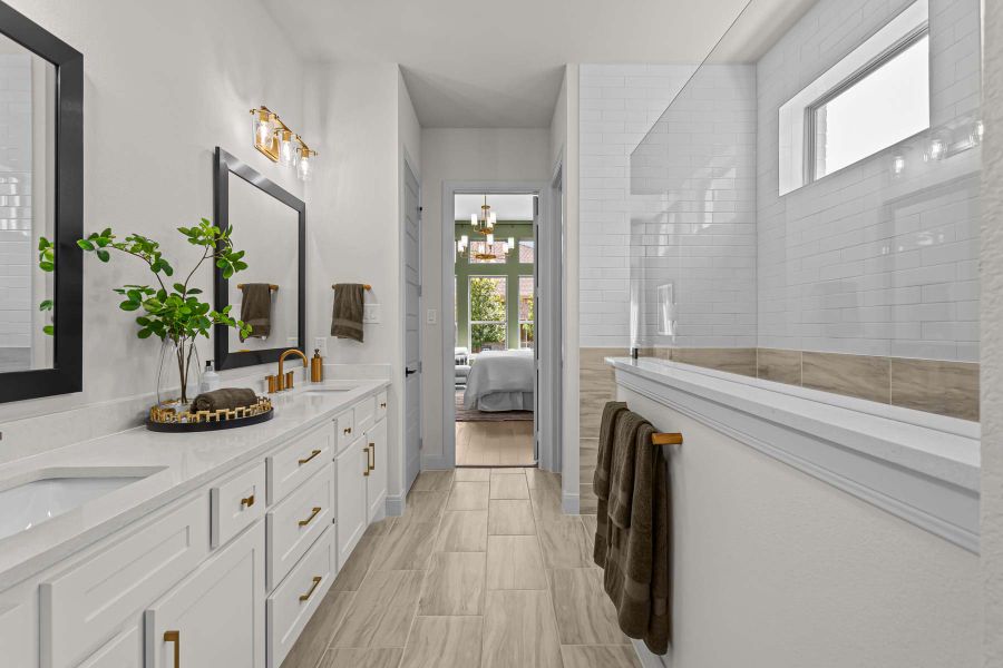 The Lavender - Owner's Bath The Lavender - Owner's Bath