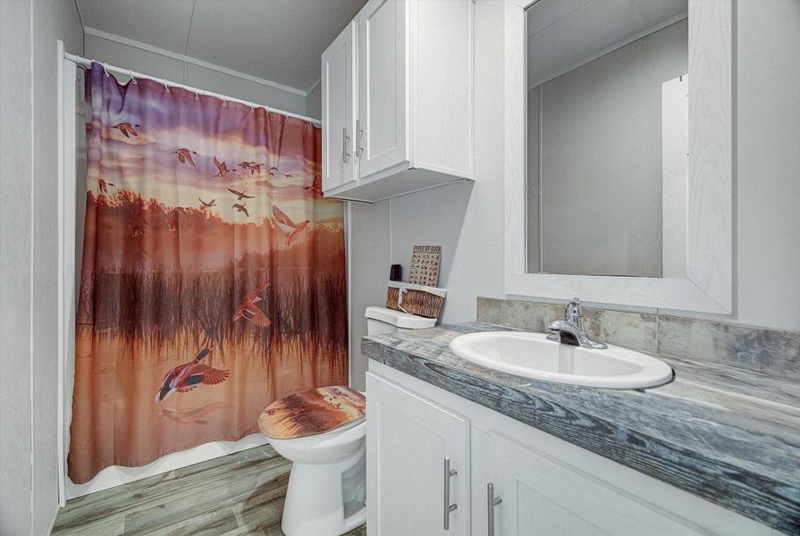 Image 36 of a home in .