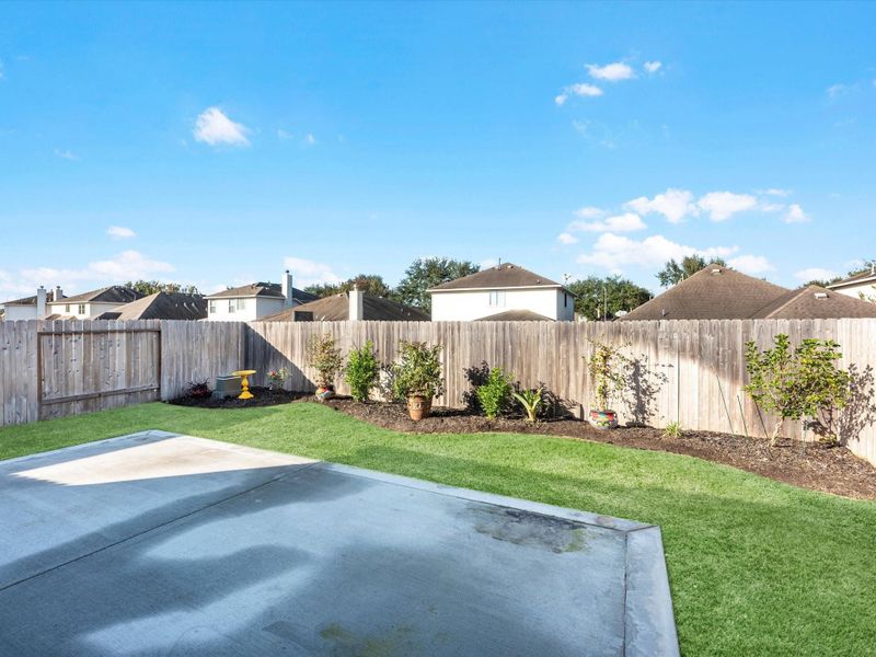 Landscaping to make the view that much enjoyable. There is a green space that seperates the back neighbors from your fence line. Landscaping to make the view that much enjoyable. There is a green space that seperates the back neighbors from your fence line.