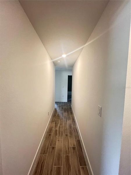 Spacious, unfurnished interior of a new home in Hill Country Estates, Dade City (Image 18).