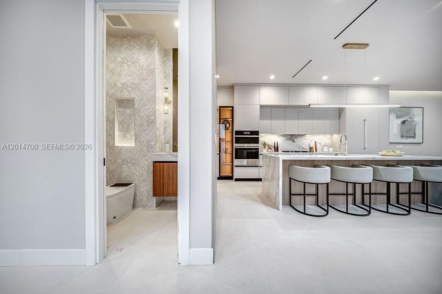 Furnished interior view inside a new home in , Fort Lauderdale (Image 19).