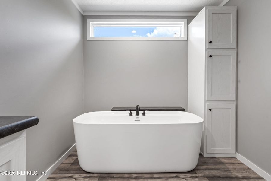 Close-up of interior finishes inside a home in , Keystone Heights (Image 18).