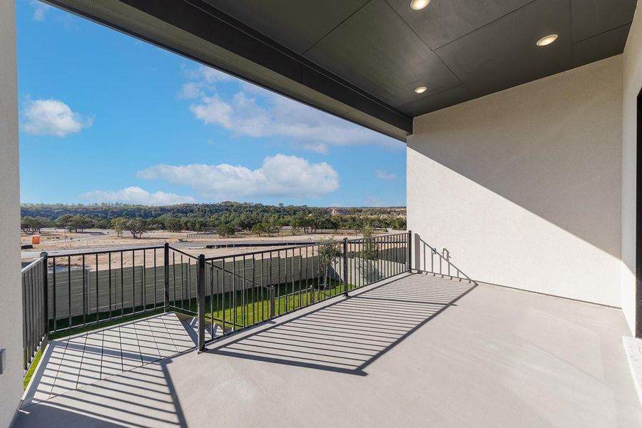 Exterior details and patio area of a home in Wolf Ranch West Bend - 60', Georgetown (Image 4).