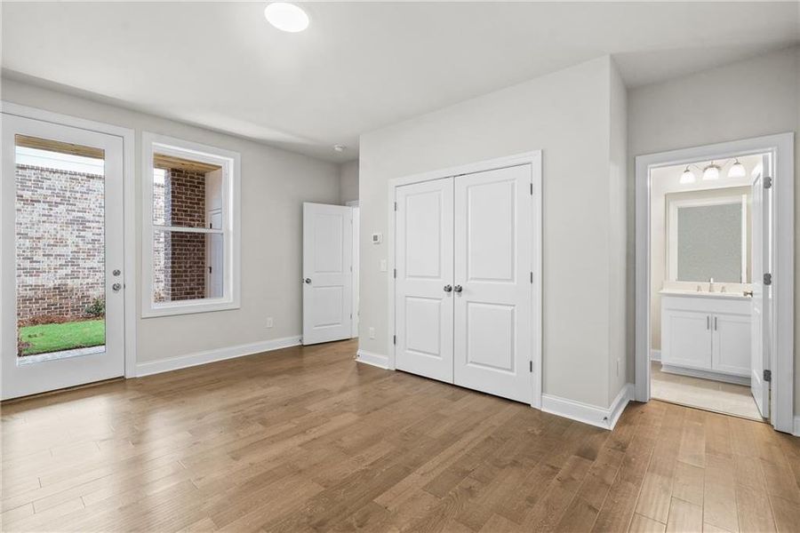 Spacious, unfurnished interior of a new home in Palisades Single Family, Cumming (Image 19).