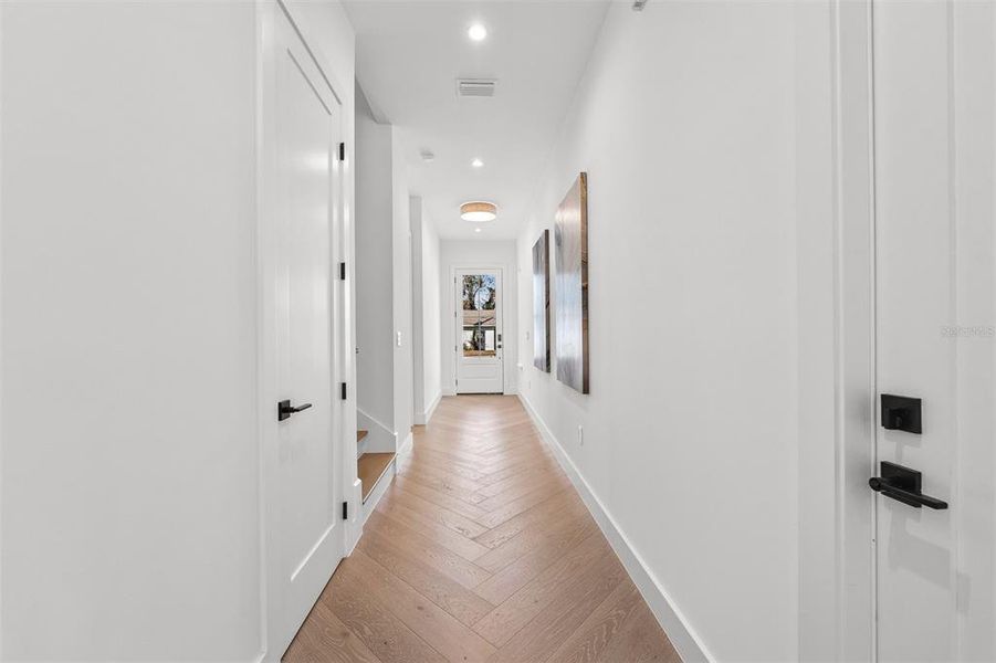 Spacious, unfurnished interior of a new home in , Winter Park (Image 22). Spacious, unfurnished interior of a new home in , Winter Park (Image 22).