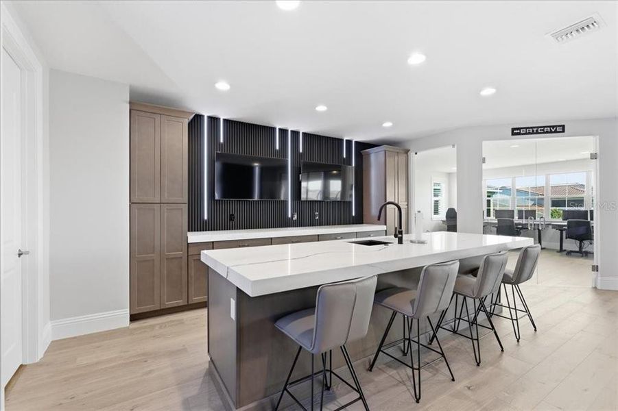Furnished interior view inside a new home in , Orlando (Image 18).