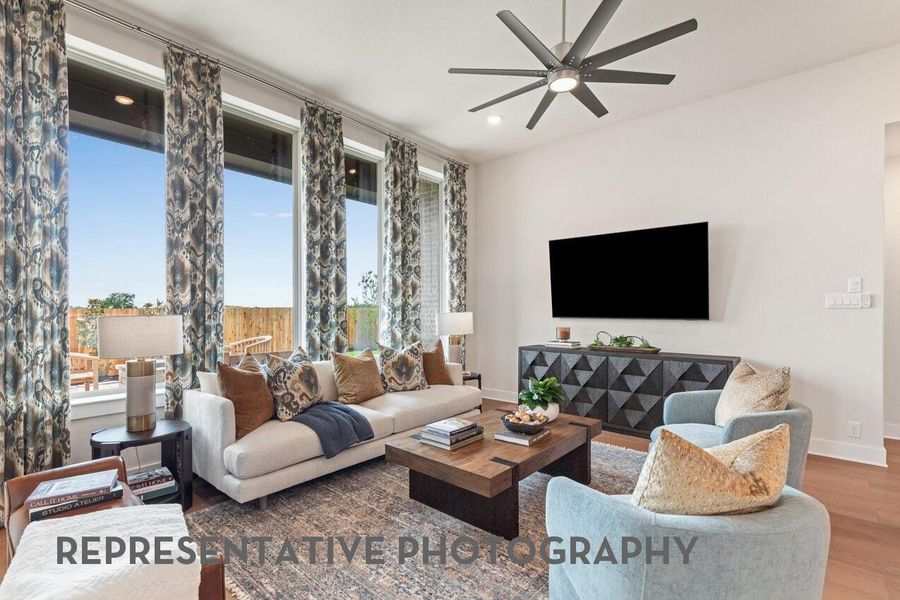 Furnished interior view inside a new home in Jordan Ranch, Fulshear (Image 4). Furnished interior view inside a new home in Jordan Ranch, Fulshear (Image 4).