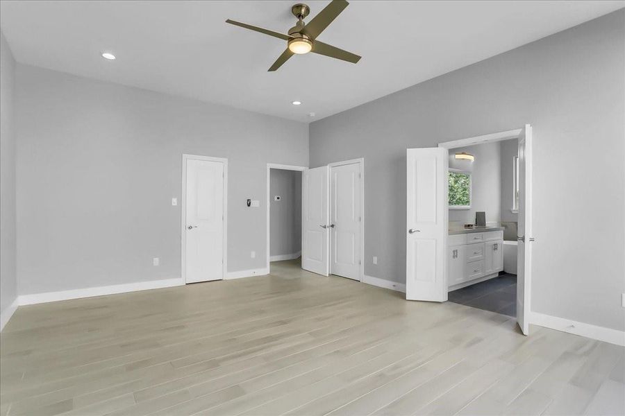 Image 8 of a home in . Image 8 of a home in .