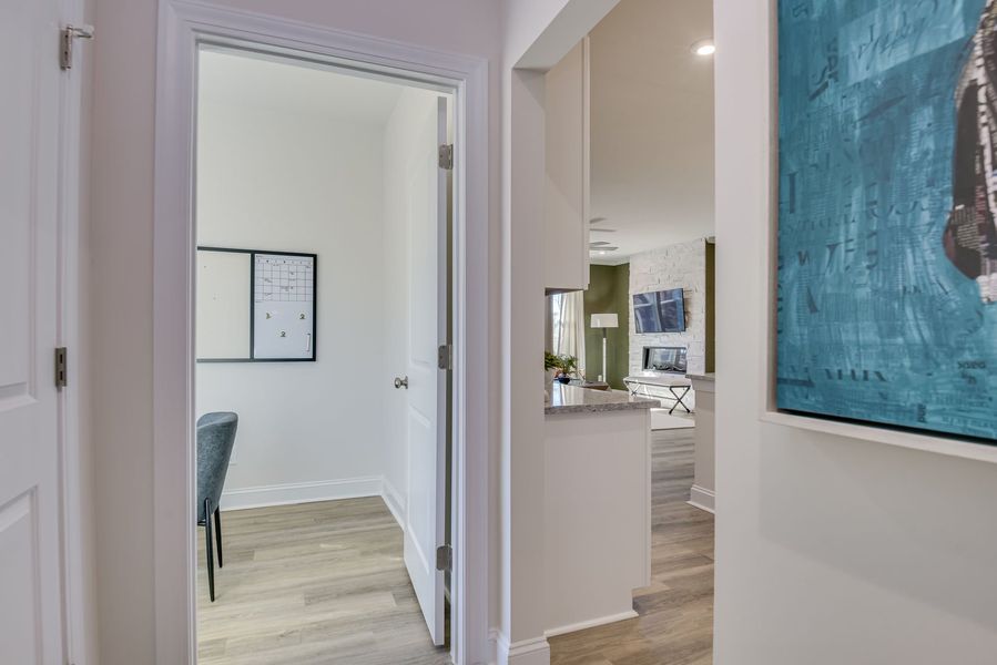 Hall to Pocket Office