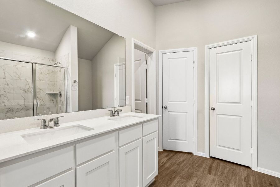 Owners Bathroom