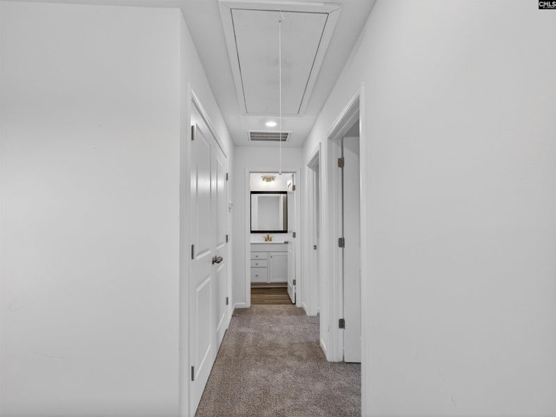 Spacious, unfurnished interior of a new home in Dunbar Village, Cayce (Image 25).