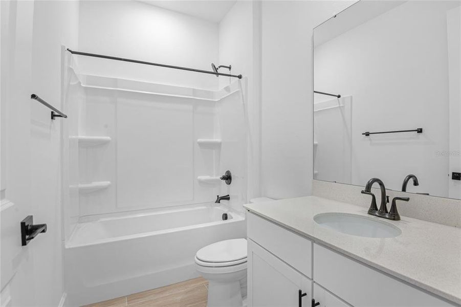 Furnished interior view inside a new home in , Tavares (Image 7).