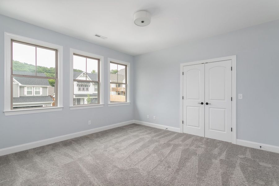 Representative furnished interior of a home built from the The Redwood by Greentech Homes LLC in Nature's Cove, Ooltewah (Image 28).