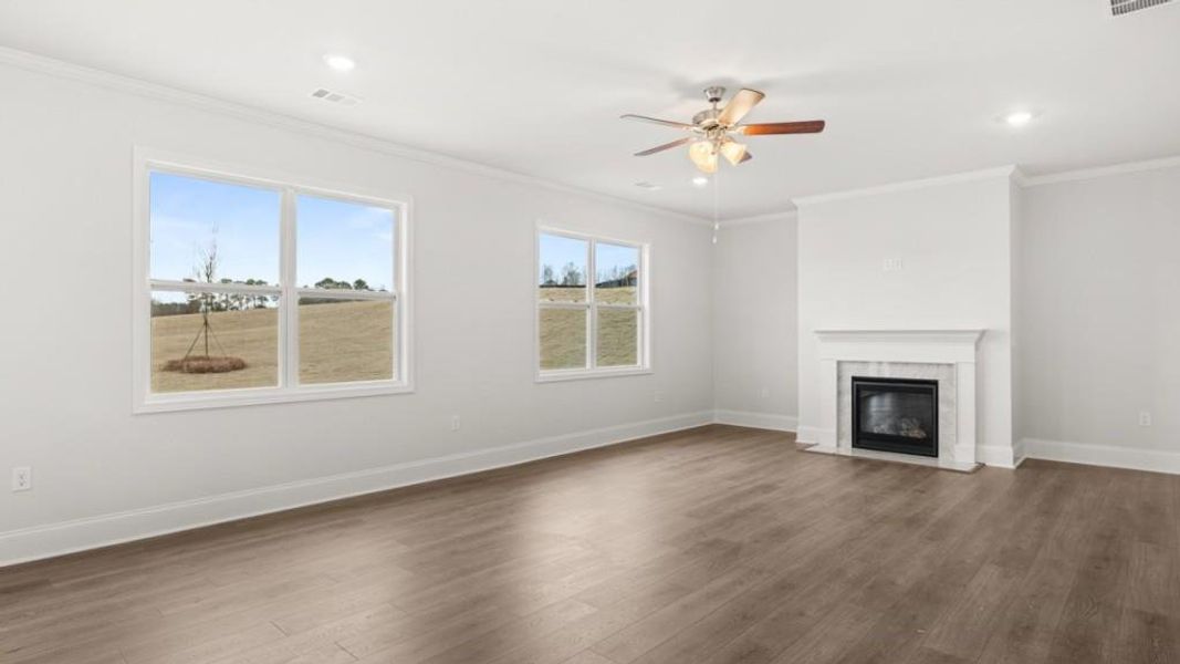 Spacious, unfurnished interior of a new home in Butner Estates, South Fulton (Image 21).